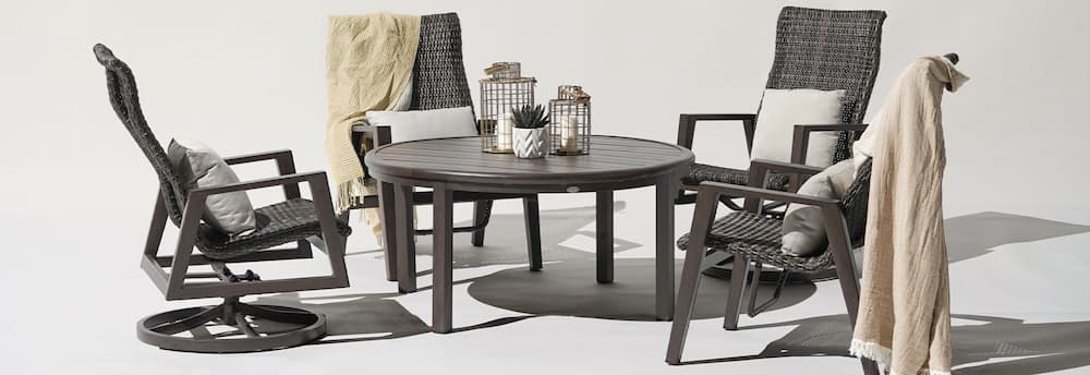 A coffee table with 4 deep seating options is an idea for your outdoor seating