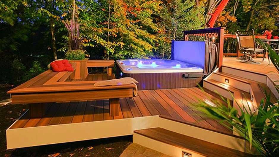 Sunken hot tub deck with cutting edge design