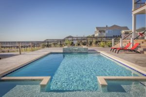 how to hire a swimming pool contractor